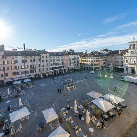 Atelier San Giacomo - Central Apartment Udine Exteriér fotografie